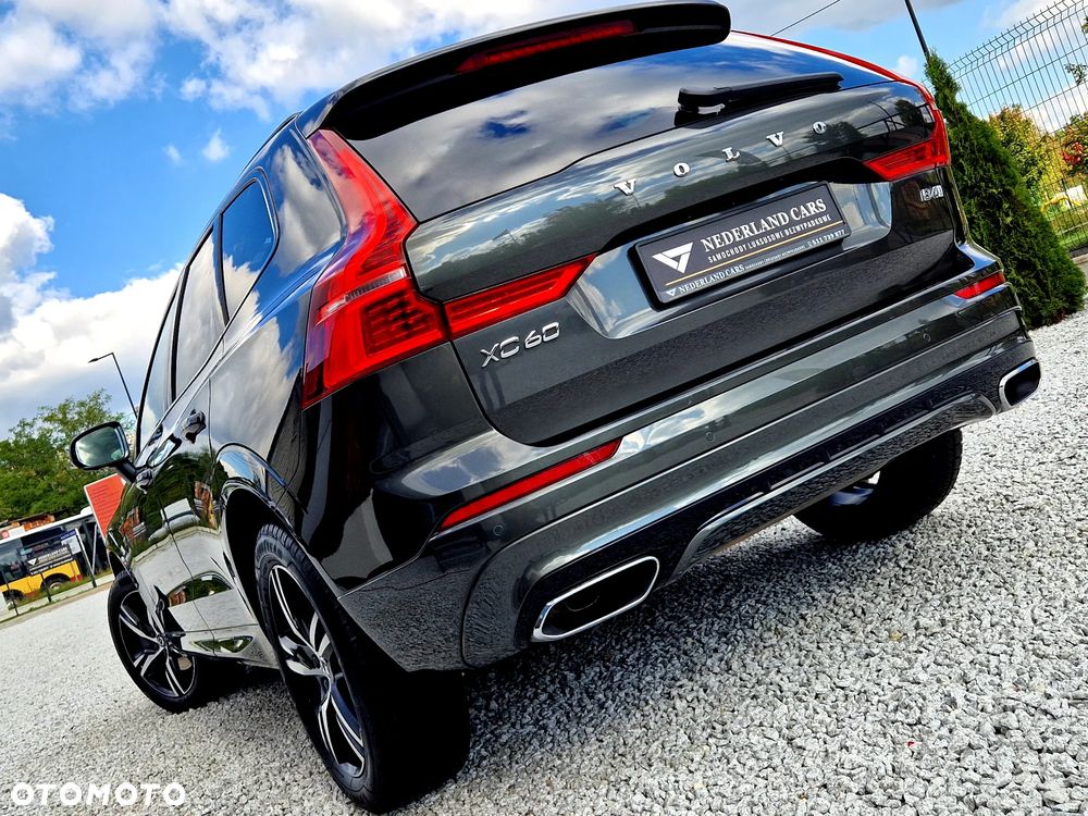 Volvo XC 60 B4 B Plus Dark - 5