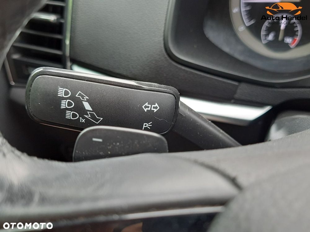 Skoda Karoq 2.0 TDI SCR 4x4 DSG Sportline - 22