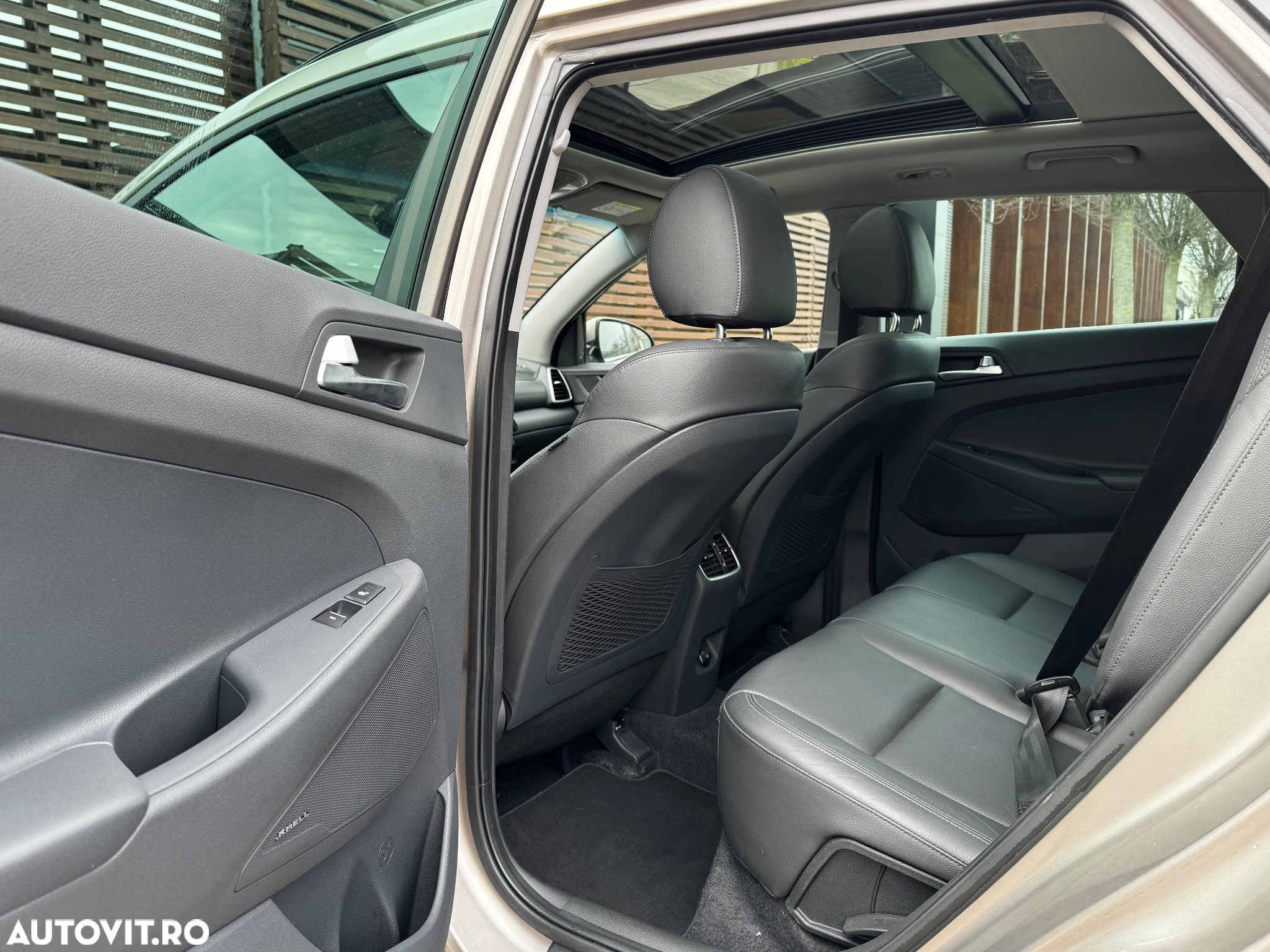 Hyundai Tucson 1.6 CRDi 48V-Hybrid 2WD DCT Prime - 19
