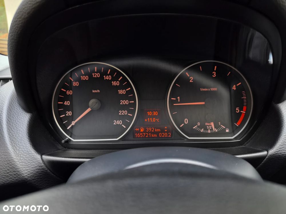 BMW Seria 1 - 17