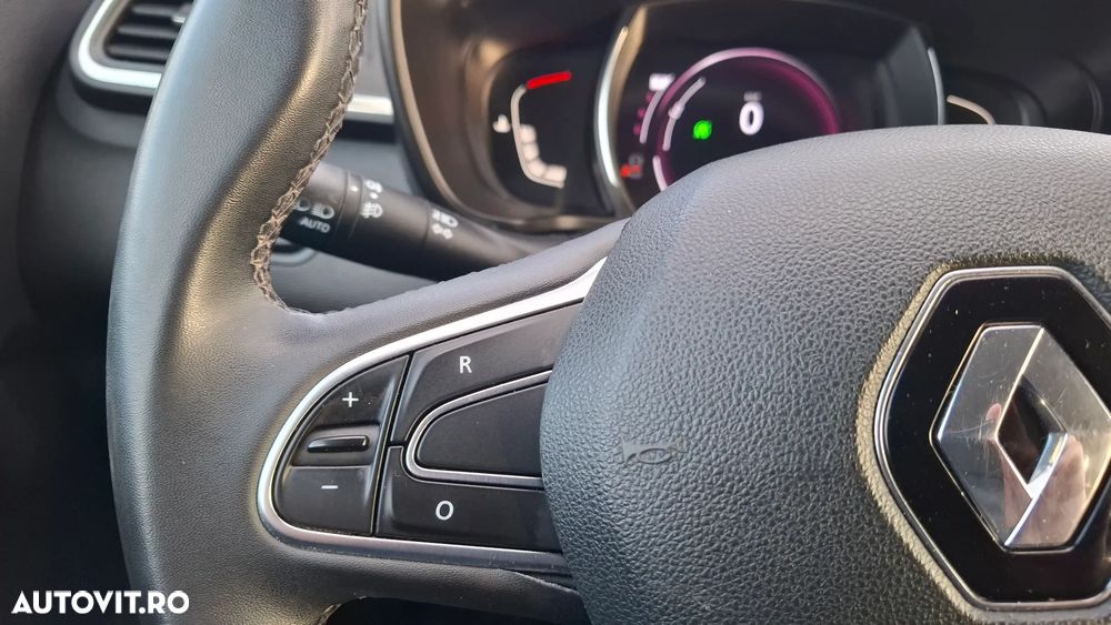 Renault Kadjar TCe 140 EDC GPF BUSINESS EDITION - 20