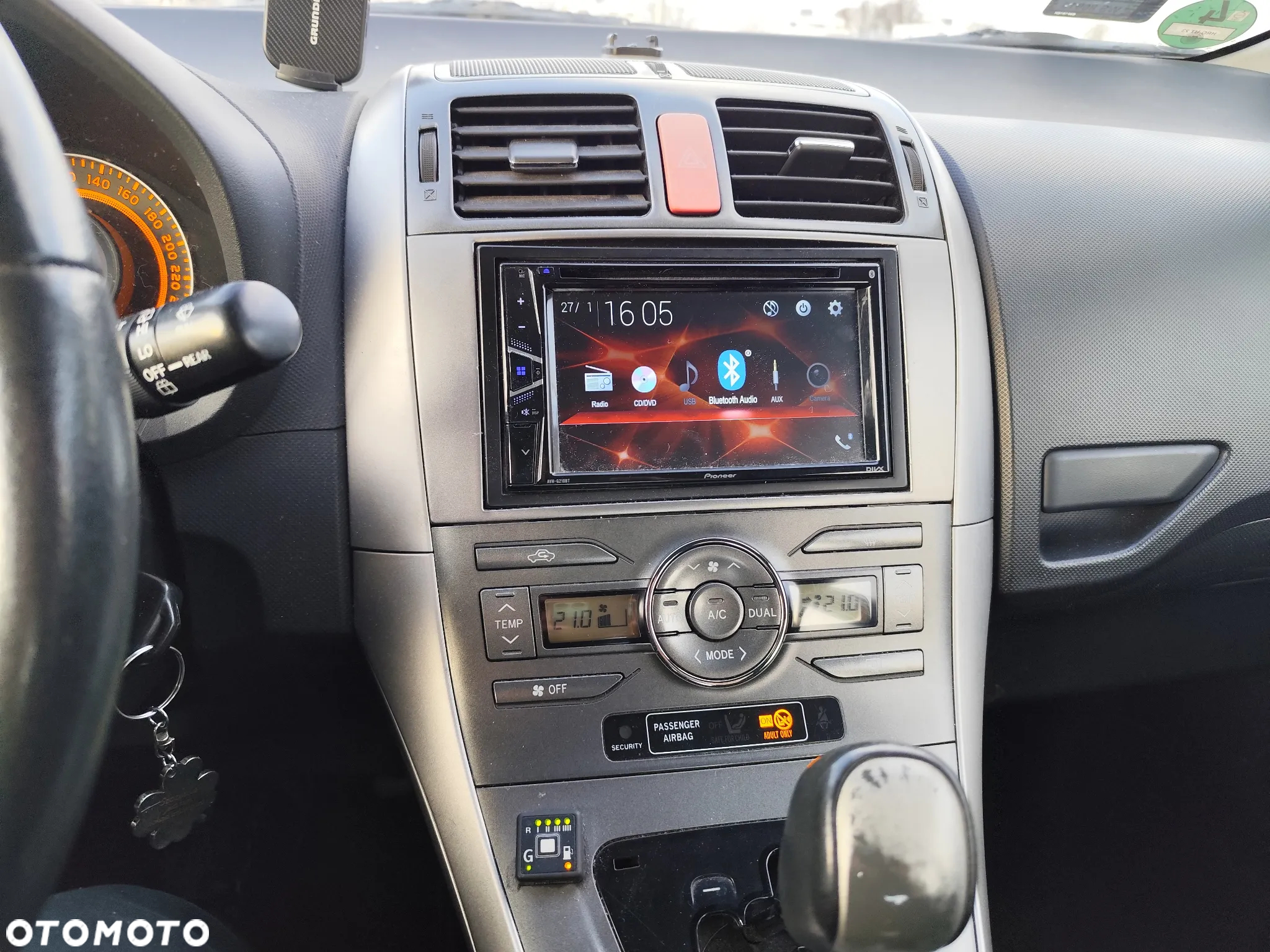 Toyota Auris - 15