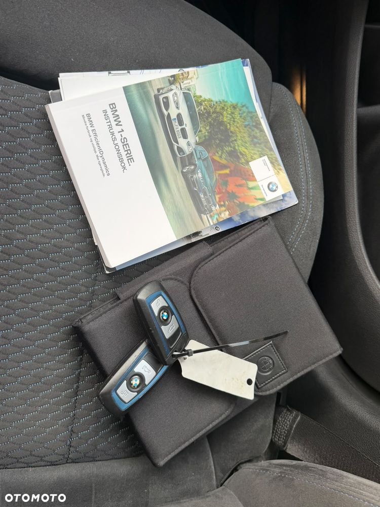 BMW Seria 1 116d - 32