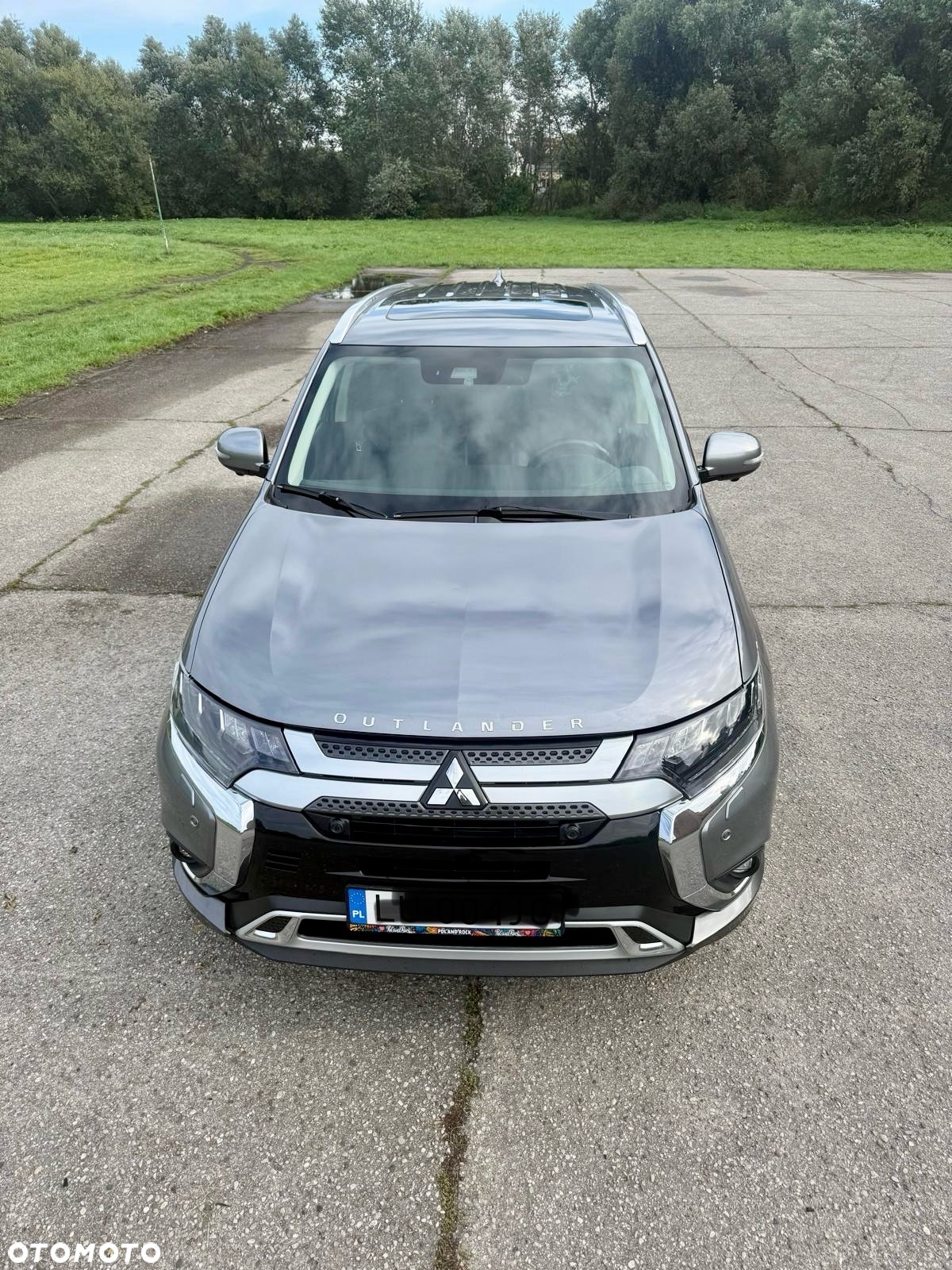 Mitsubishi Outlander - 8