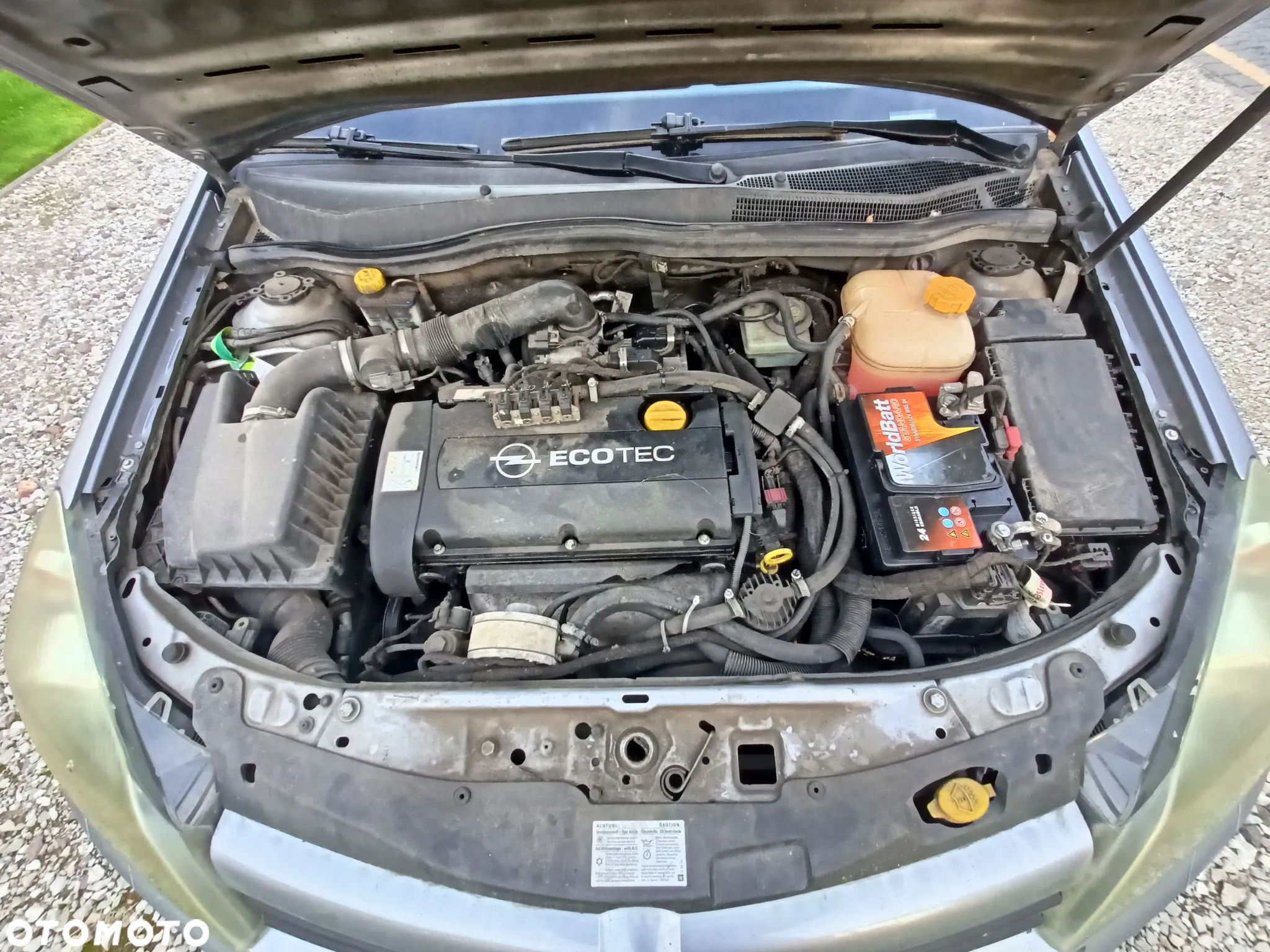 Opel Astra III 1.6 Cosmo - 9