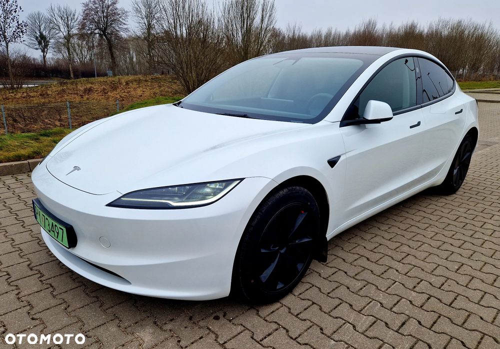 Tesla Model 3 Standard Reichweite Plus Hinterradantrieb - 2