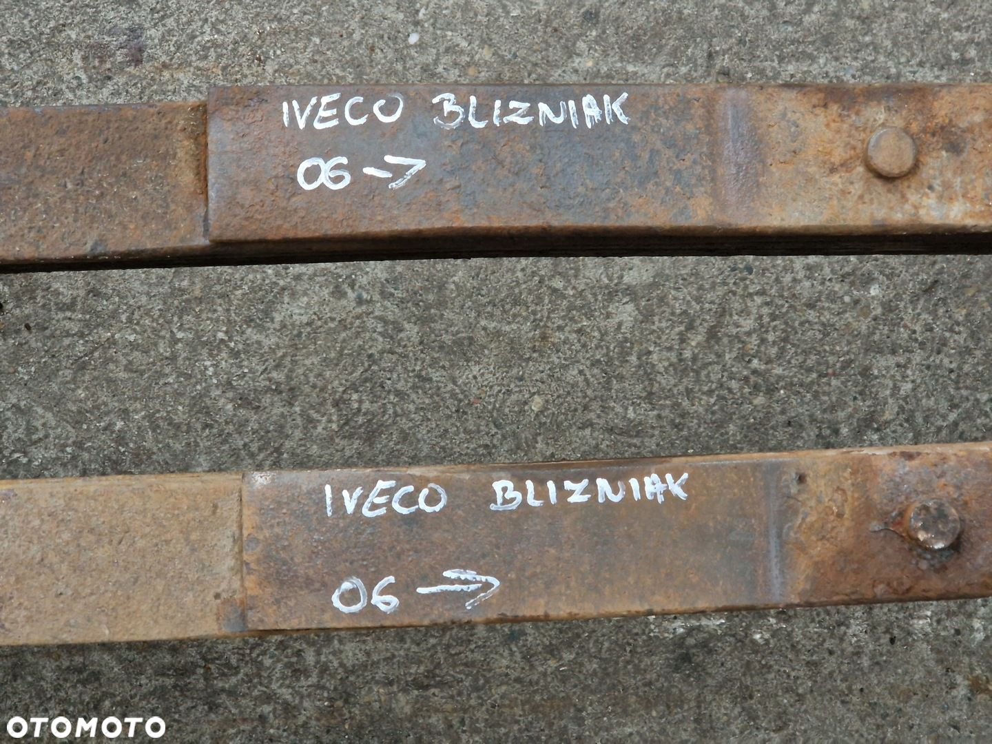 IVECO DAILY 06- BLIŹNIAK RESOR RESORY TYŁ TYLNY 7-PIÓR 7 P - 5