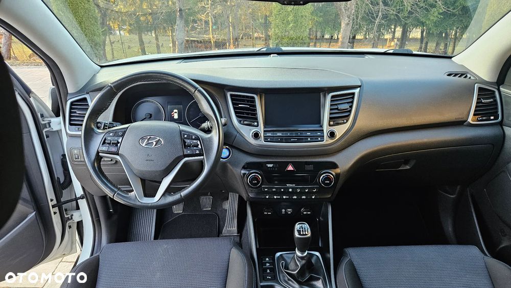 Hyundai Tucson 2.0 CRDI Style 4WD - 17