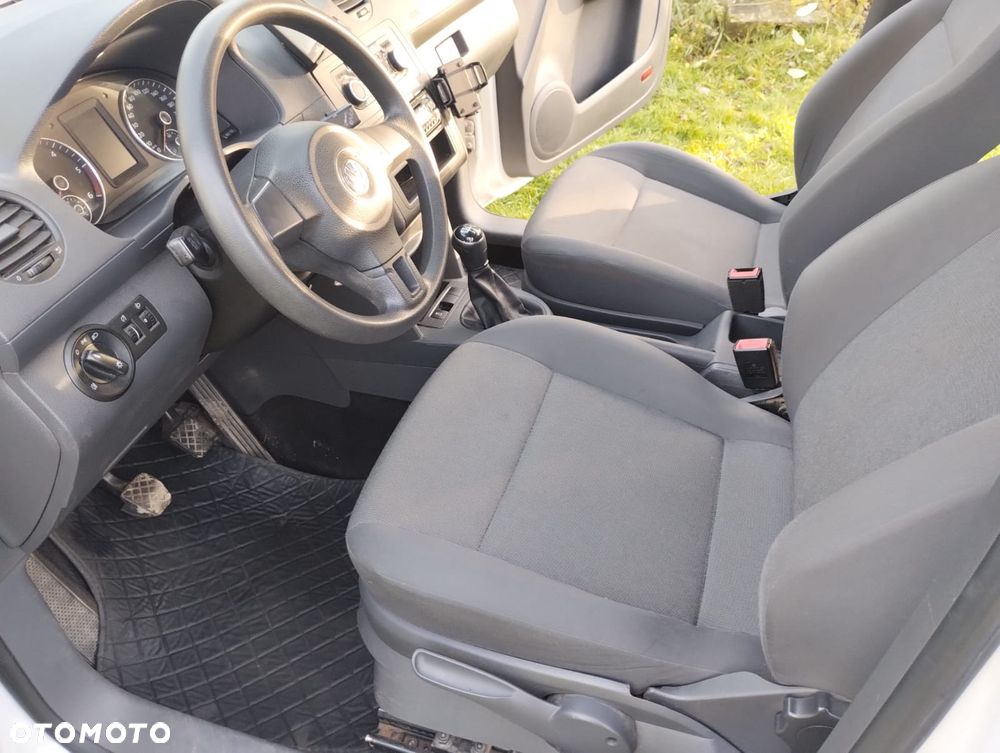 Volkswagen Caddy - 2