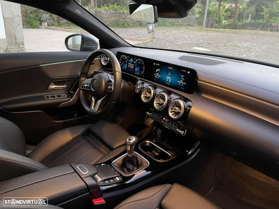 Mercedes-Benz CLA 180 - 6