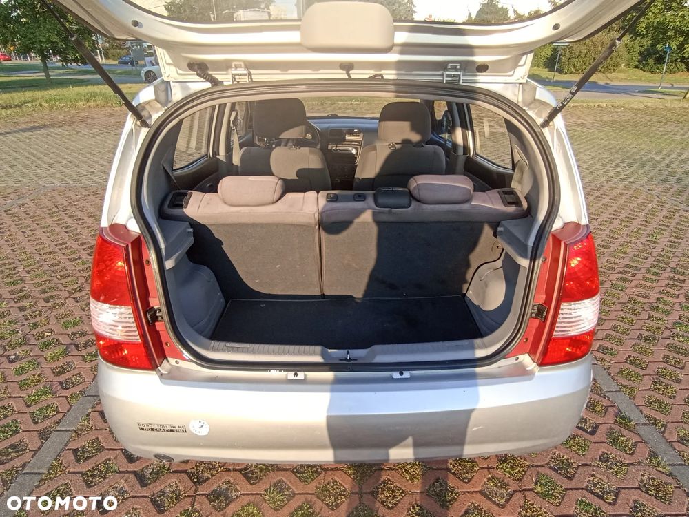 Kia Picanto 1.1 - 12