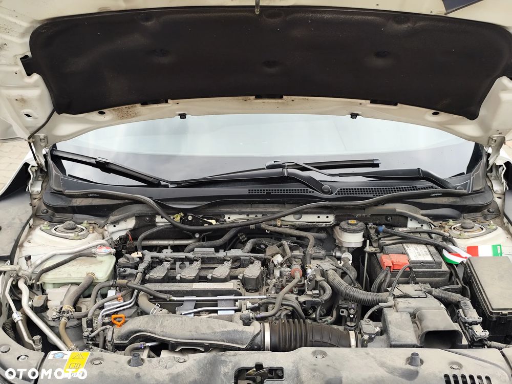 Honda Civic 1.5 T Sport (Navi) - 33