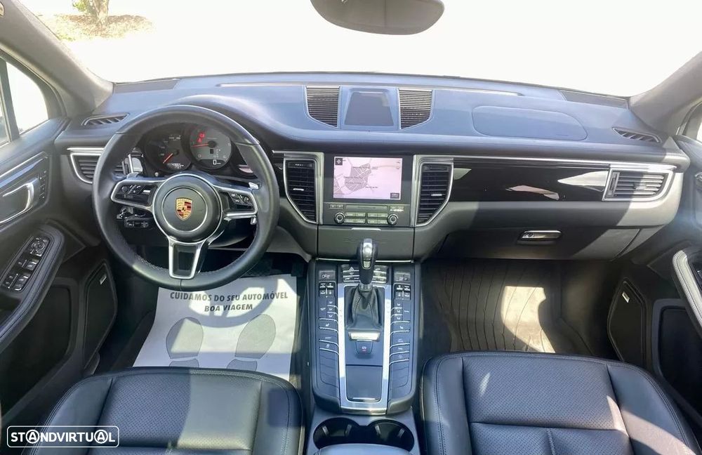 Porsche Macan - 2
