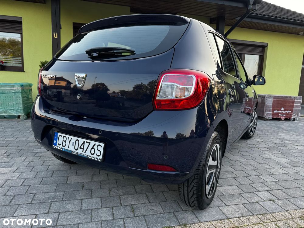 Dacia Sandero 1.2 16V 75 Laureate - 4