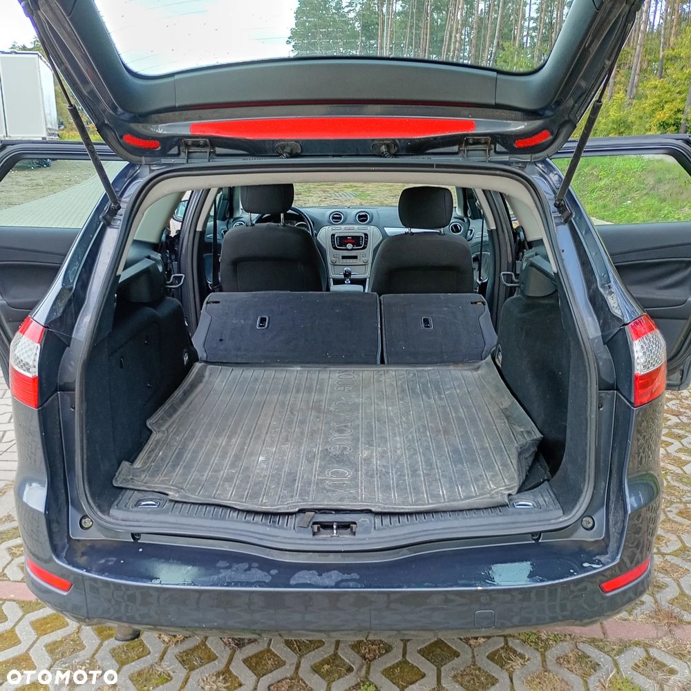 Ford Mondeo - 7