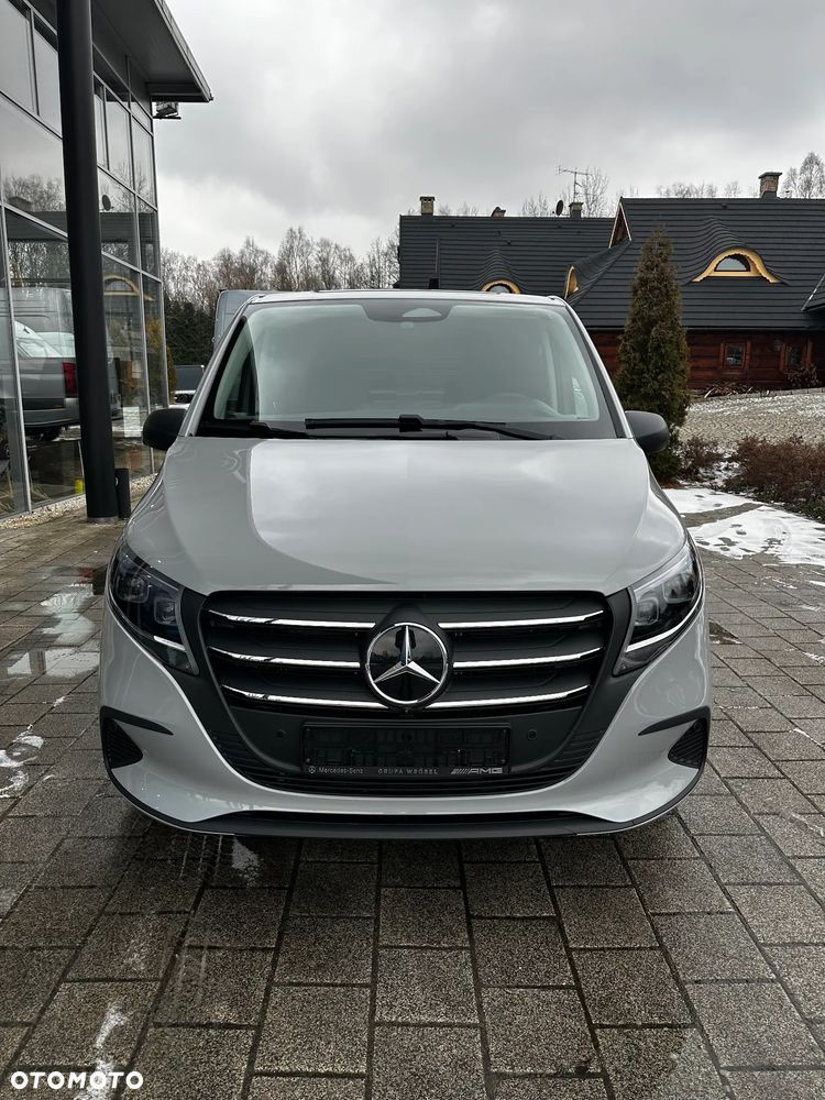 Mercedes-Benz Vito 119 CDI 4x4 Furgon Select Ekstra Long 3430 mm - 3