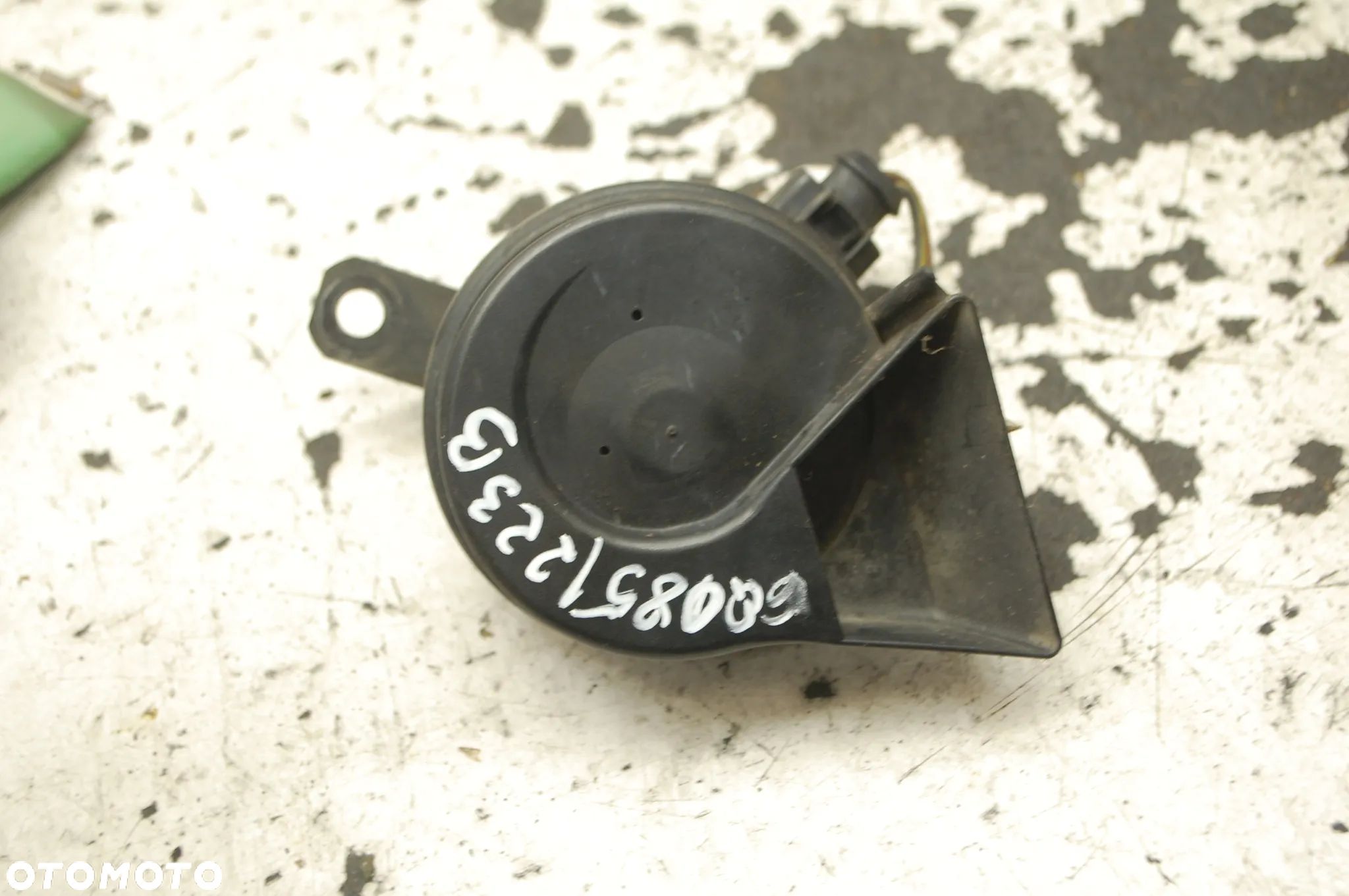 KLAKSON SYGNAŁ DŹWIĘKOWY 6Q0851223B VW POLO IV 9N - 1