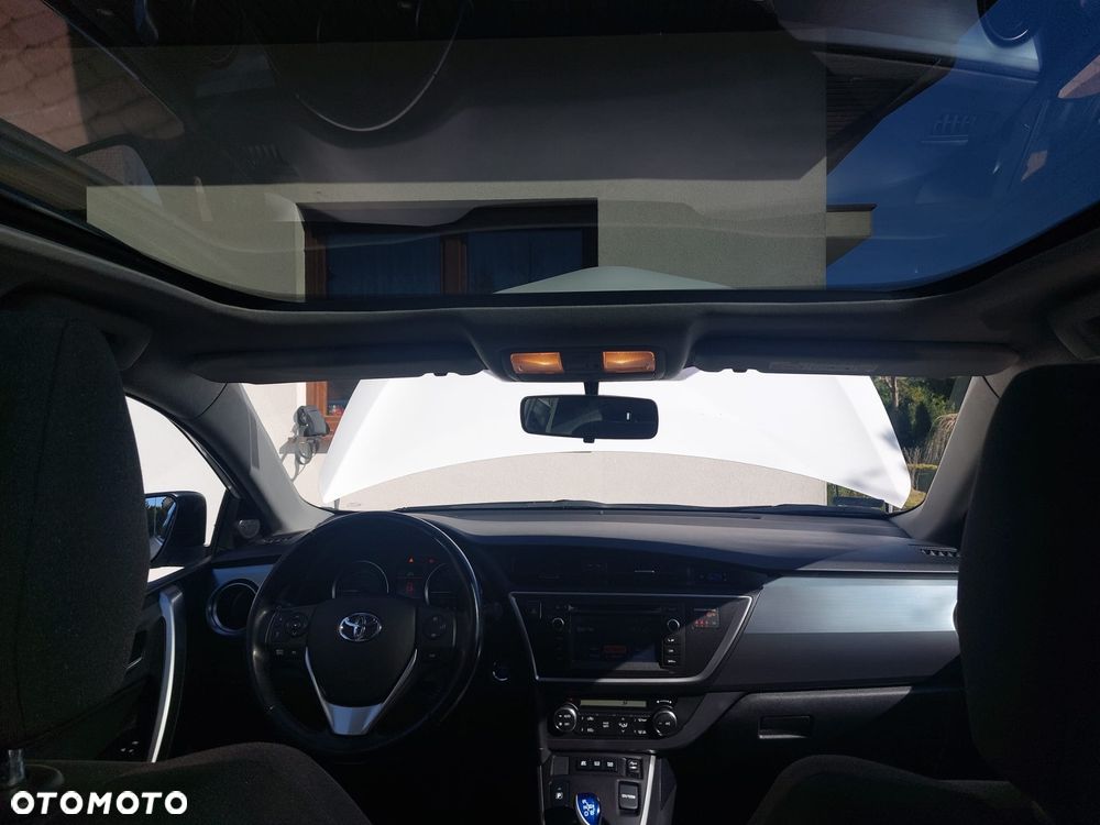Toyota Auris - 12