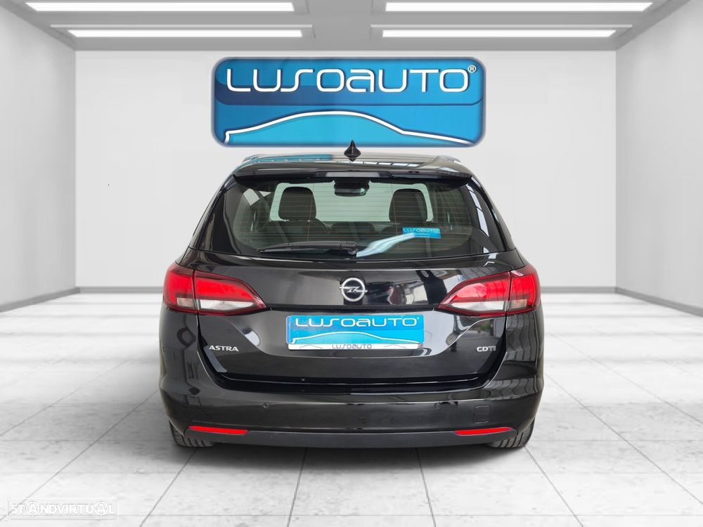 Opel Astra Sports Tourer - 7