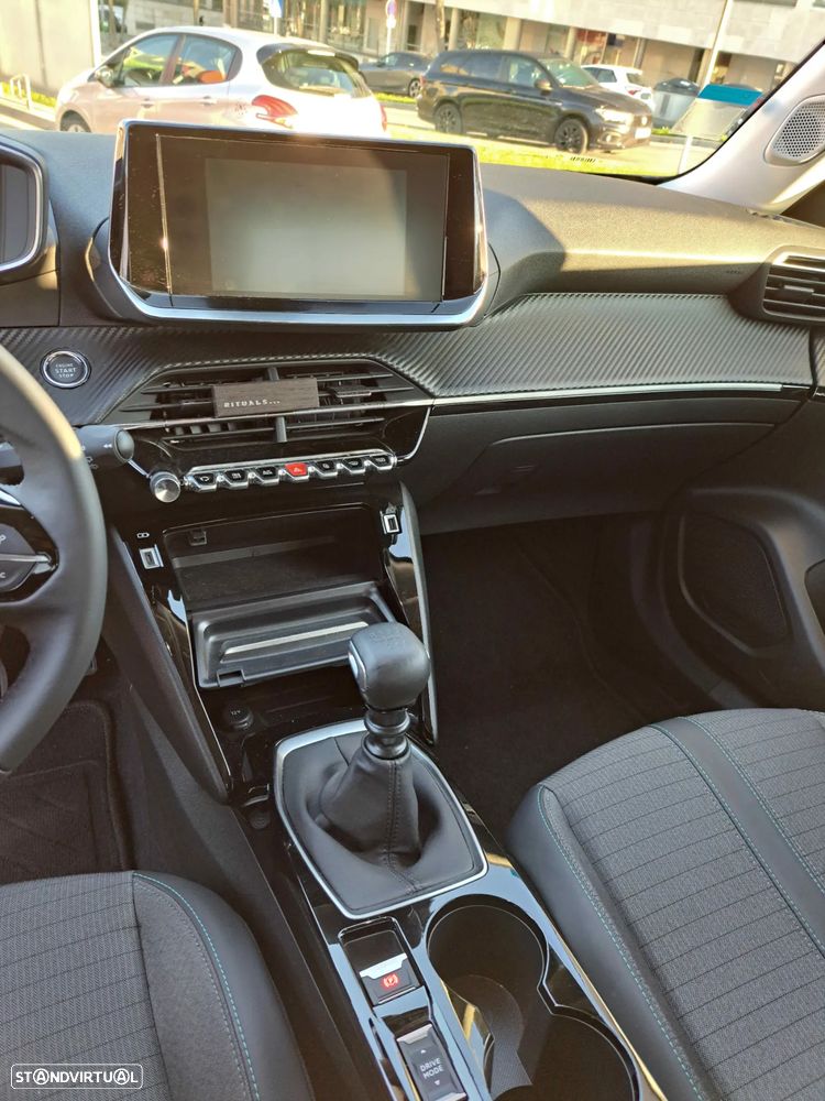 Peugeot 2008 1.2 PureTech Allure Pack - 11
