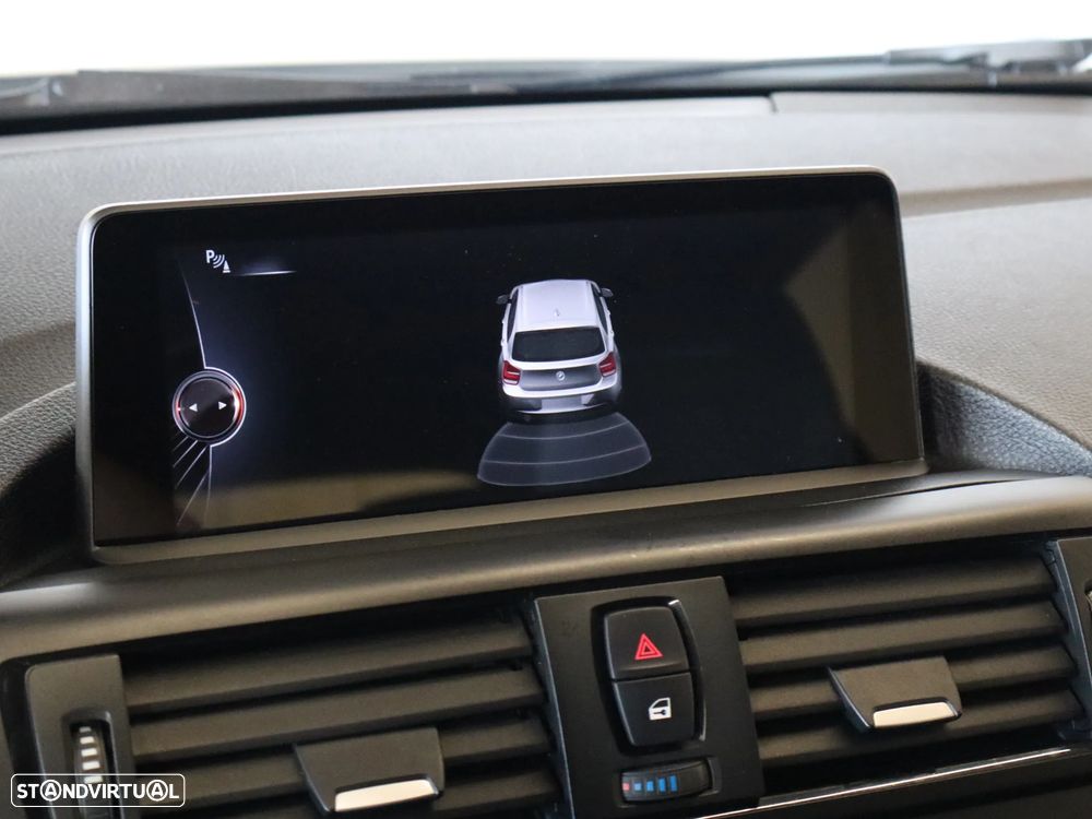 BMW 125 d Pack M - 18
