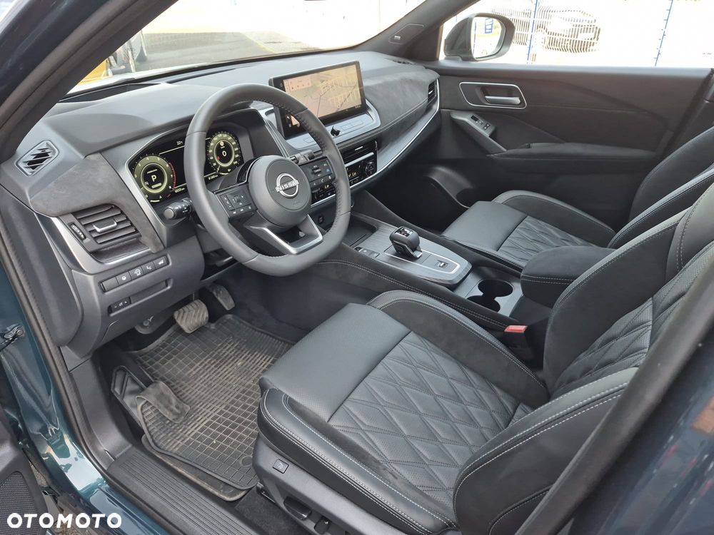 Nissan Qashqai 1.3 DIG-T DCT TEKNA+ - 32