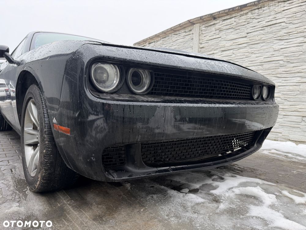 Dodge Challenger - 5