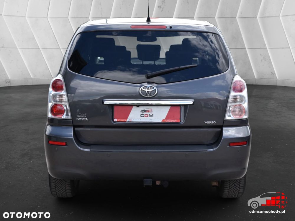 Toyota Verso - 9