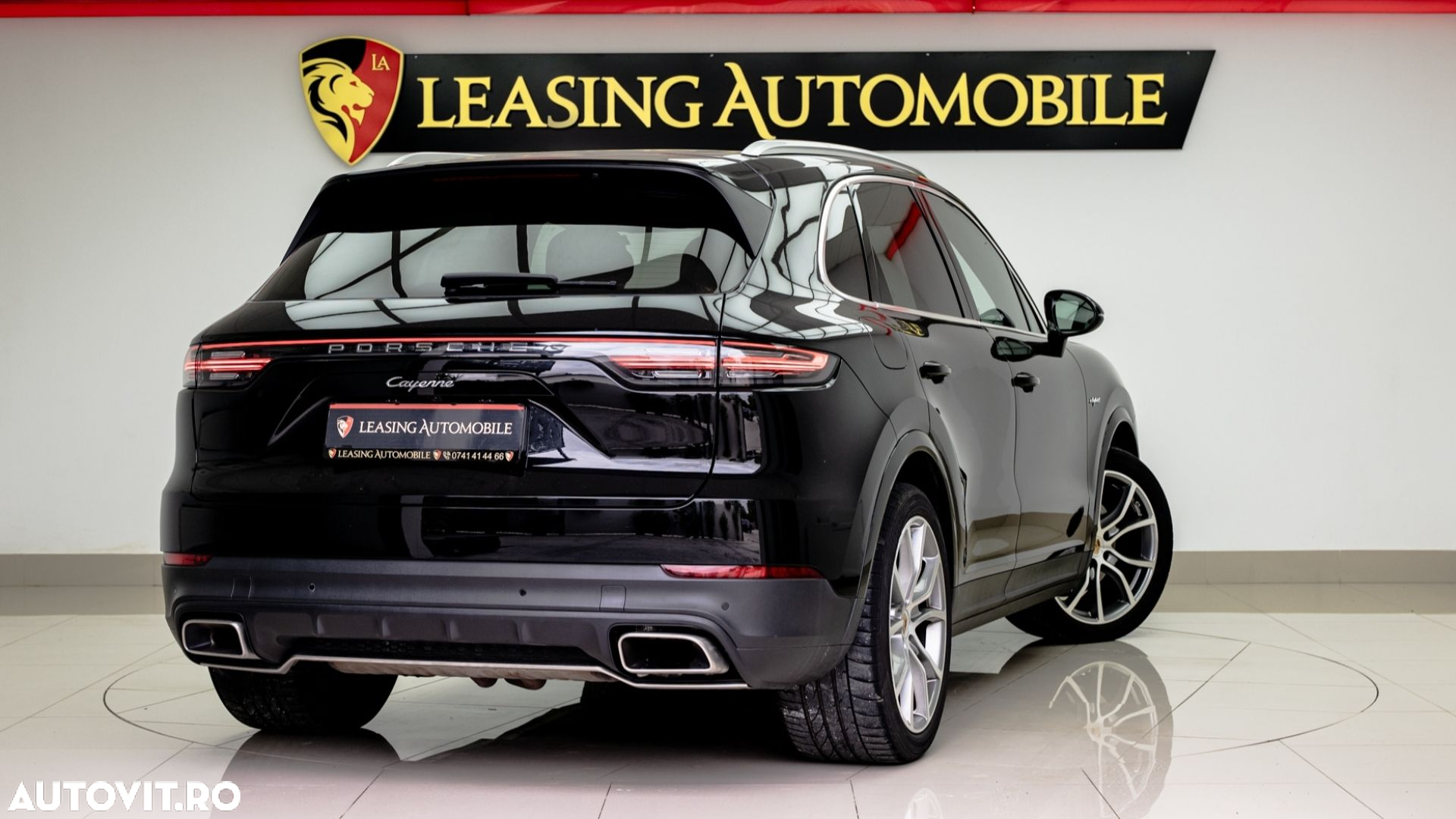 Porsche Cayenne - 5