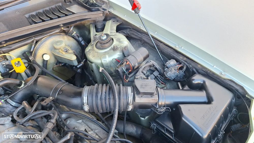Volvo 760 GLE - 37