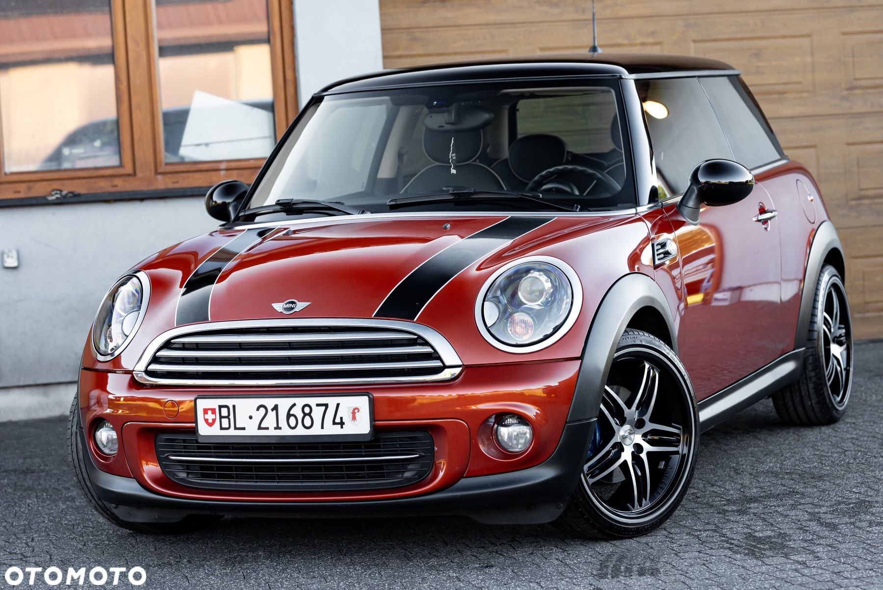 MINI Cooper Standard - 1