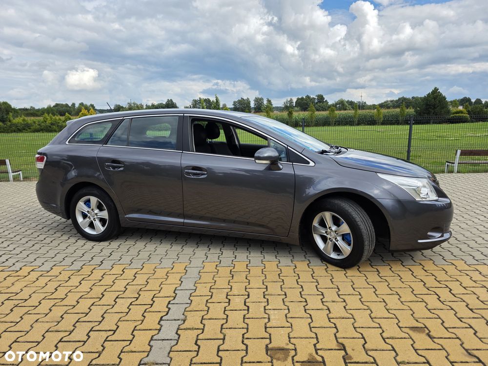 Toyota Avensis 1.8 Sol plus - 5