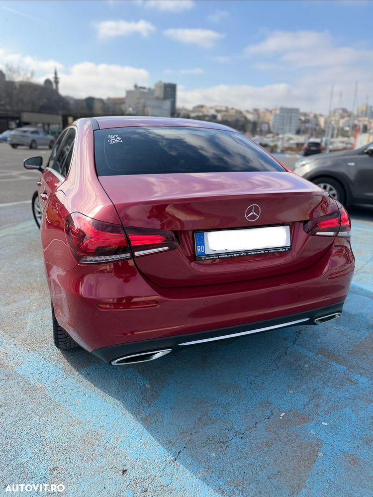 Mercedes-Benz A 180 d Sedan 8G-DCT - 26