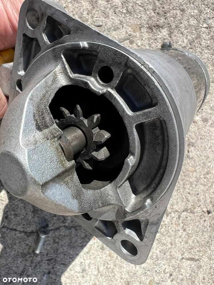 Rozrusznik Opel 2,0 Cdti  Astra J Zafira C 55585238 AG - 2