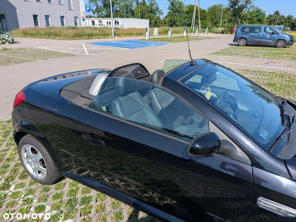Opel Tigra 1.8 Sport - 3