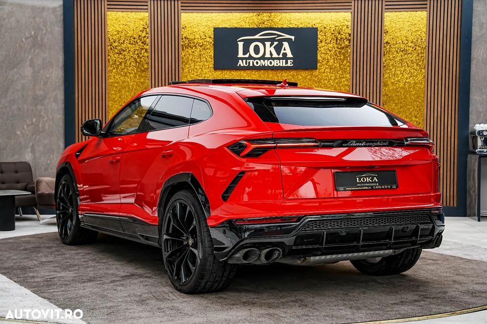 Lamborghini URUS - 8