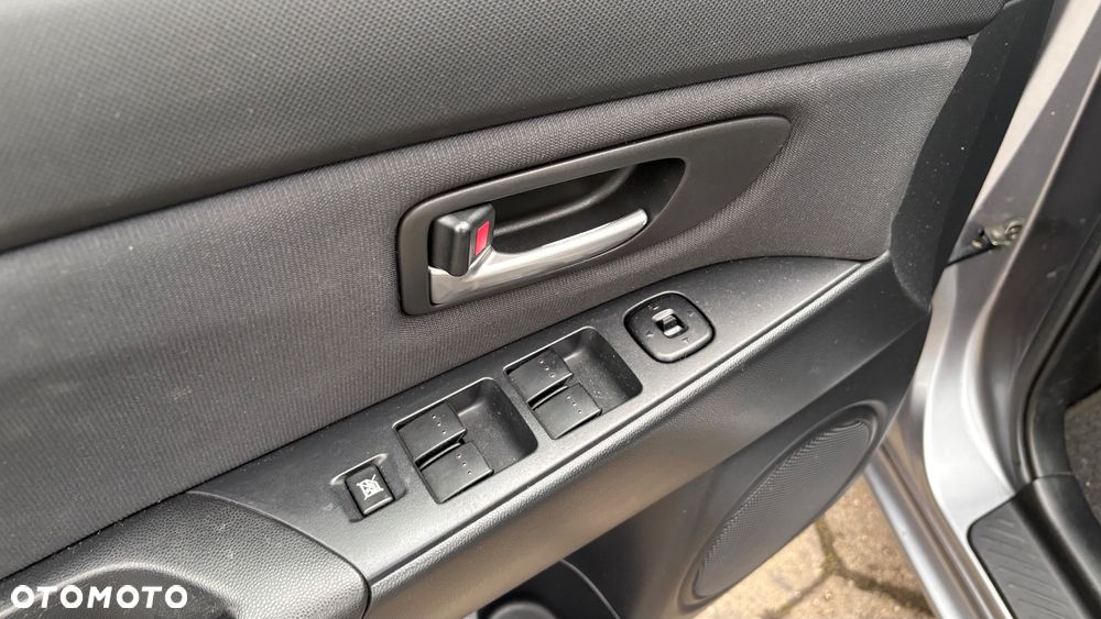 Mazda 3 1.6 Comfort - 17