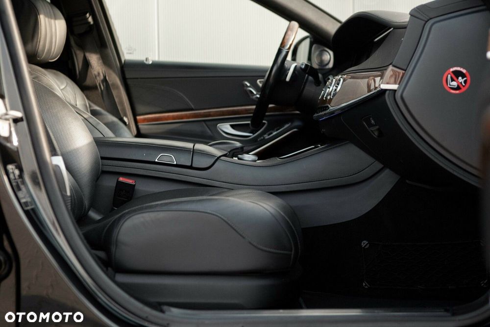 Mercedes-Benz Klasa S 500 4-Matic L 7G-TRONIC - 29