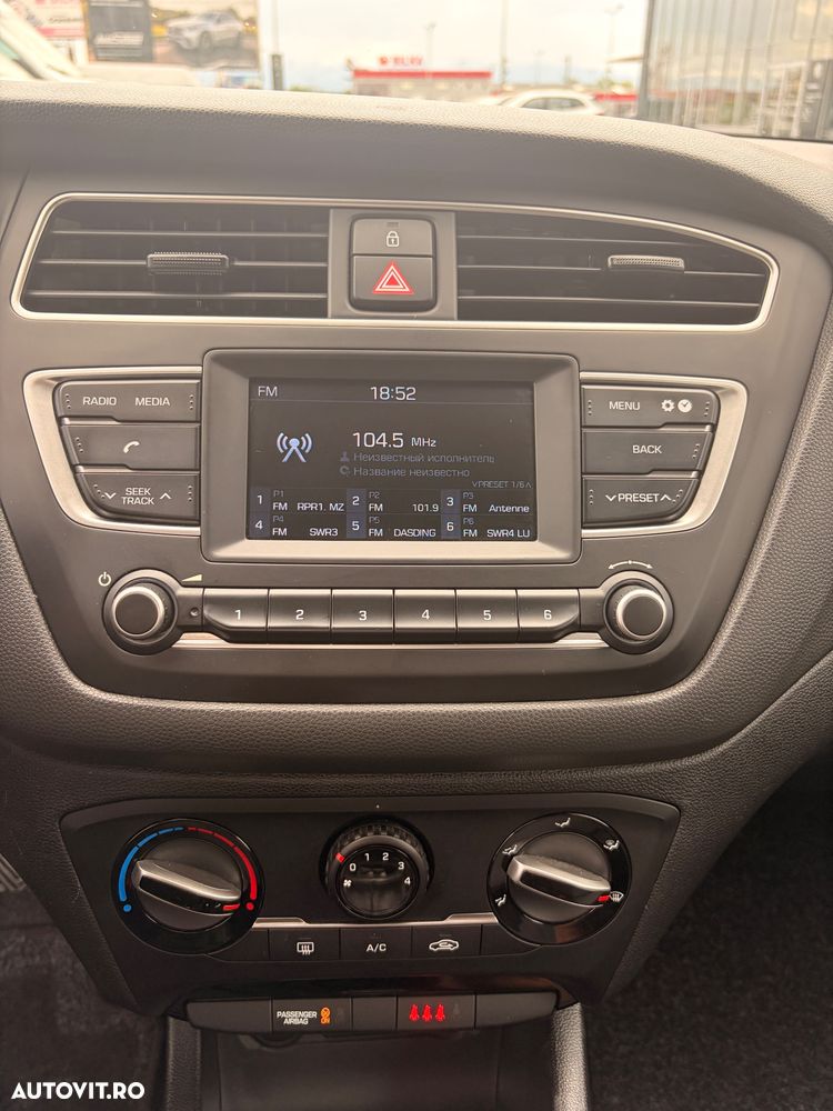 Hyundai i20 1.2 Classic - 9
