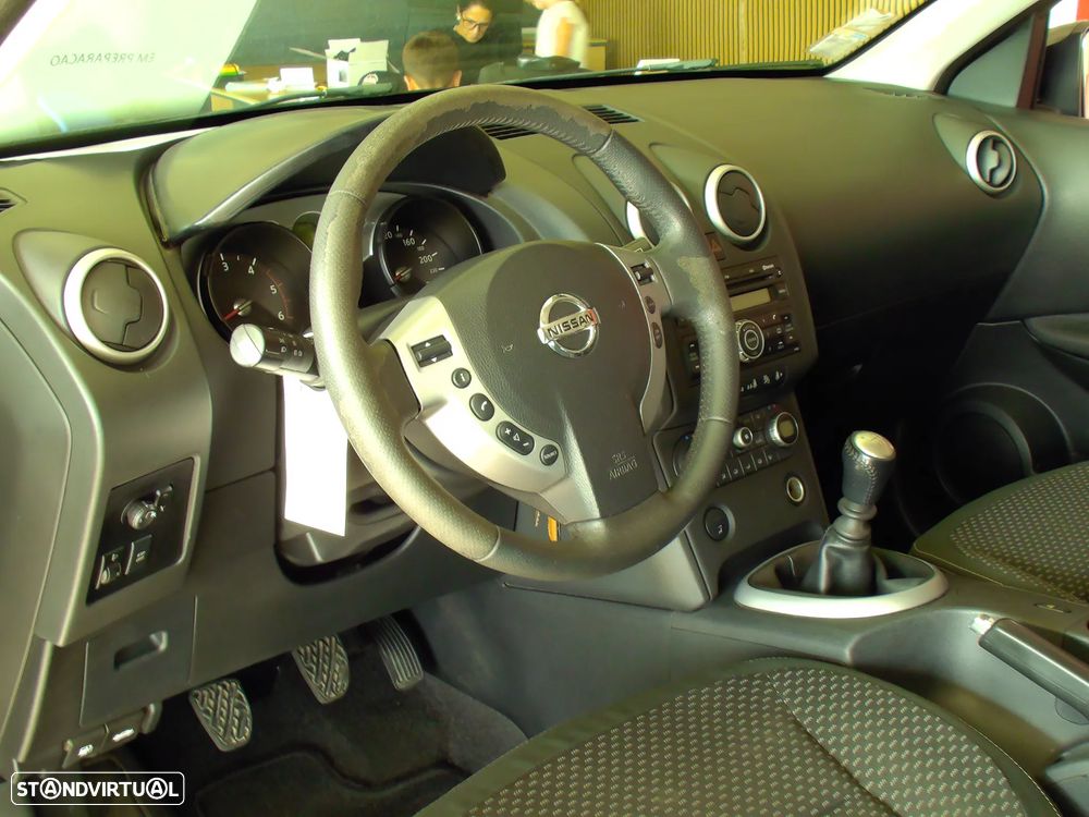 Nissan Qashqai - 9