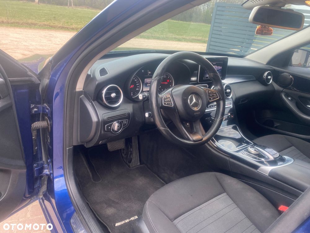 Mercedes-Benz Klasa C 180 BlueTEC 7G-TRONIC Edition 1 - 11