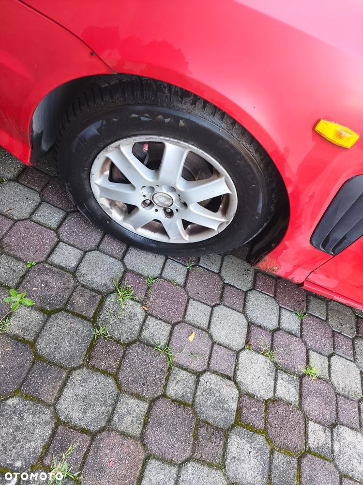 Hyundai Coupe 2.0 - 7