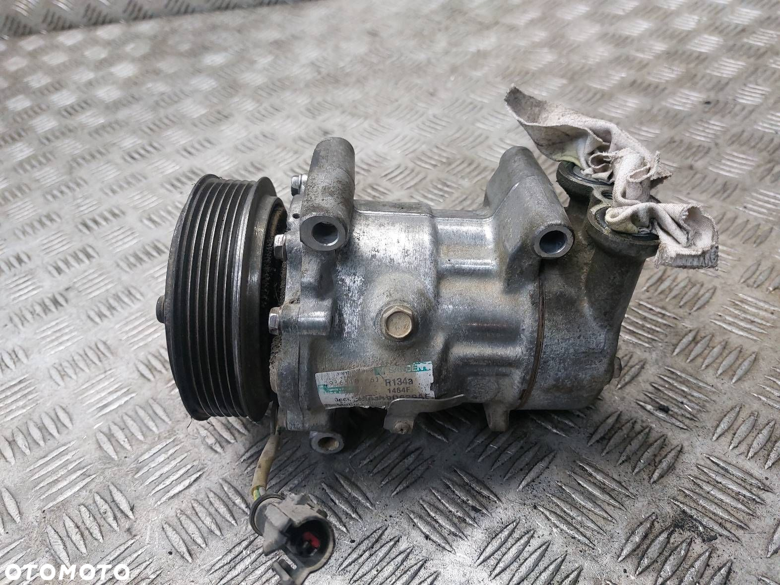 SPRĘŻARKA KOMPRESOR KLIMATYZACJI 1.4 TDCI FORD FIESTA MK5 2S6119D629AE - 2