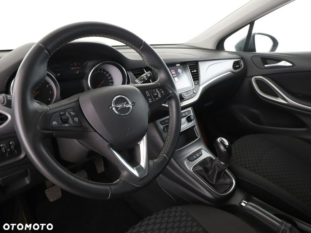 Opel Astra 1.4 Turbo Business - 15