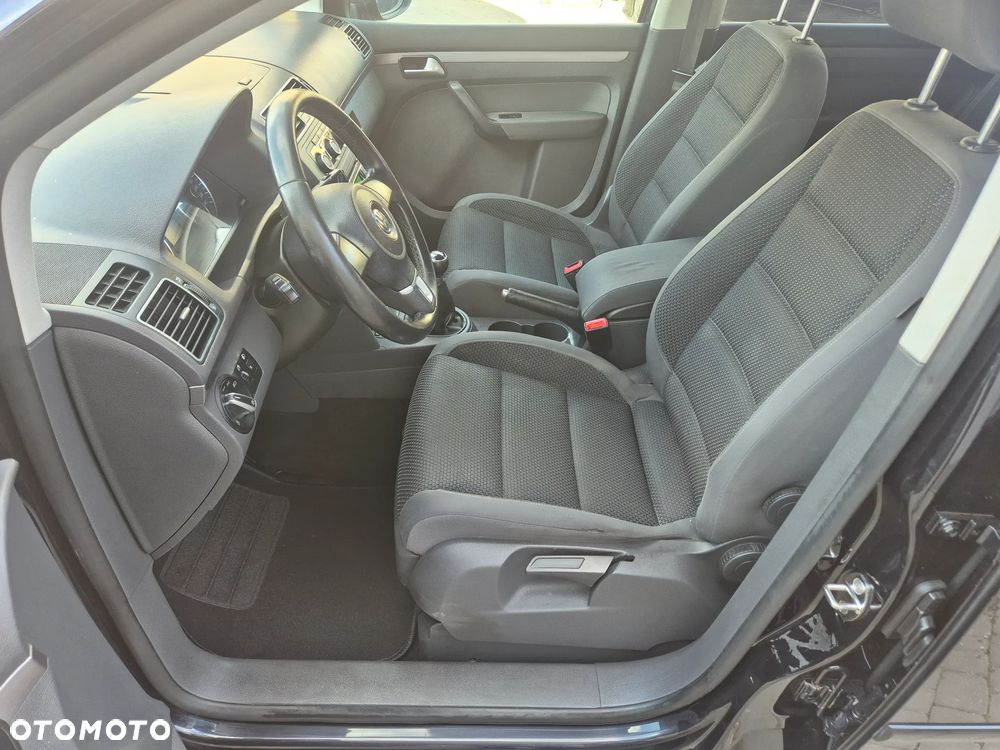 Volkswagen Touran 1.6 TDI DPF Comfortline - 9