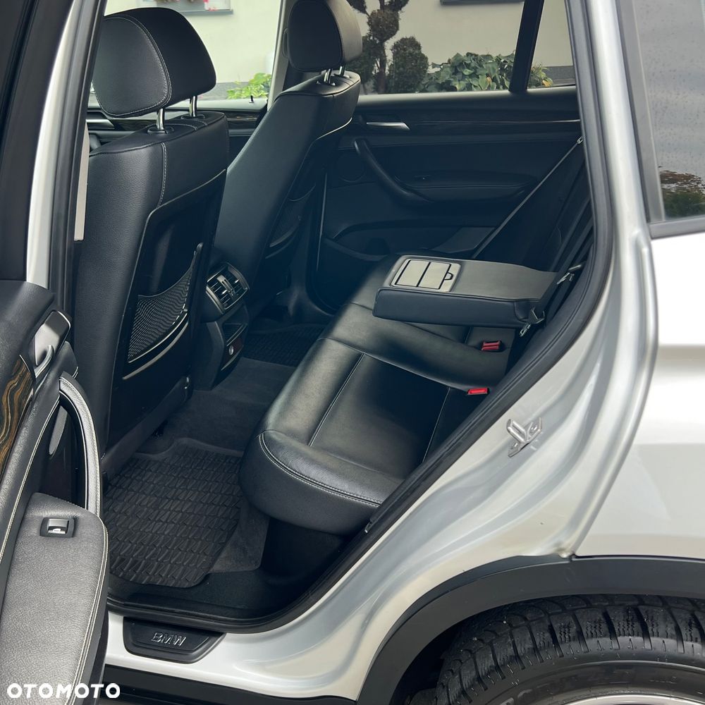 BMW X3 xDrive20d - 25