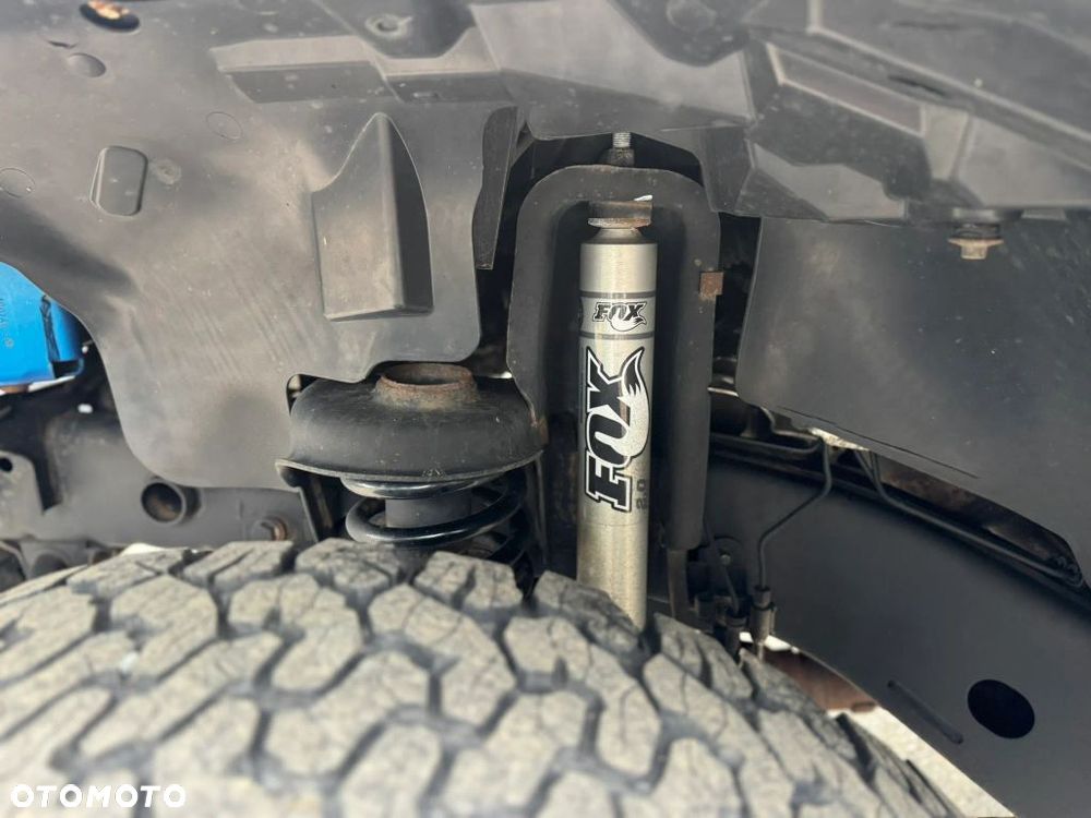 Jeep Wrangler - 10