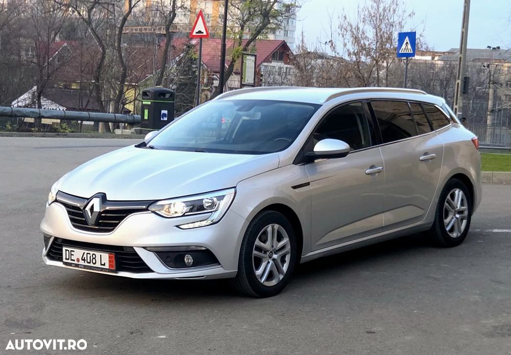 Renault Megane BLUE dCi Limited - 1