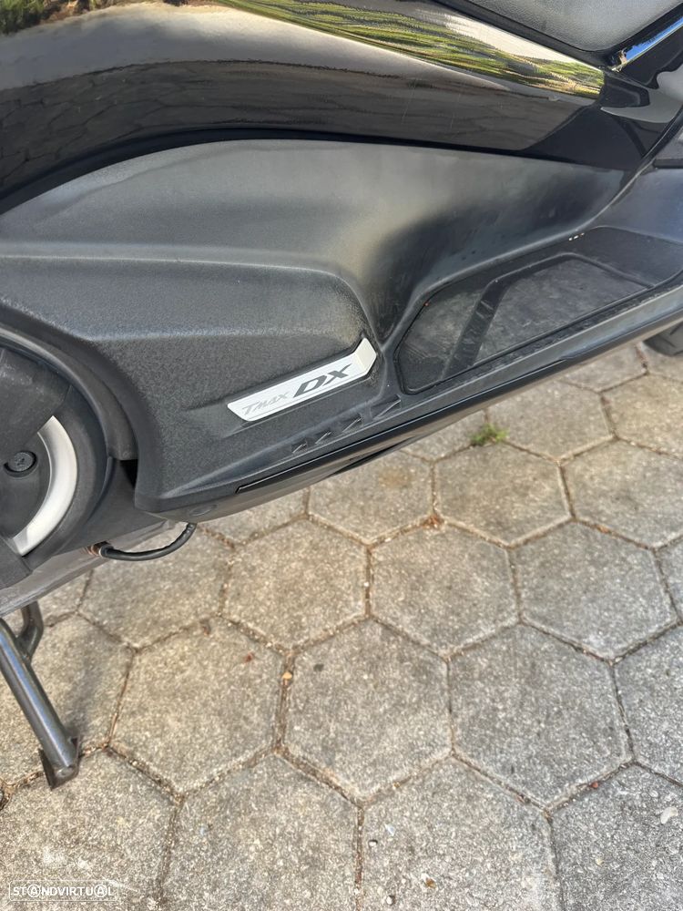 Yamaha TMAX DX - 3