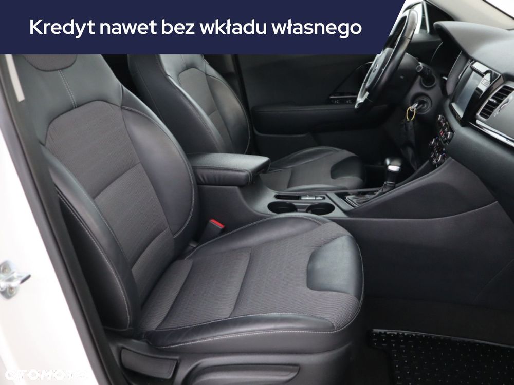 Kia Niro - 11